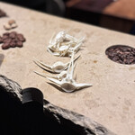 MAZ - ◉入り口にある本日の食材達の展示