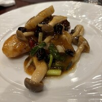 個室中華 頤和園 溜池山王店 - 