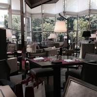Lounge & Dining G - 
