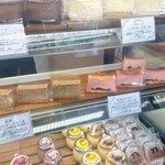 チーズケーキ専門店 BAKE. - 