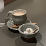 アルタイル - マイルドコーヒー、砂糖添加してない生クリーム