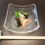 日本料理雲海 - 酢の物、お祝いなので長芋が白い鶴の形に。