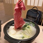 47都道府県の日本酒と炉端焼き 浦島 - 和牛1枚が大きい