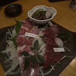 郷土料理&炭火串焼 笑う門 - 