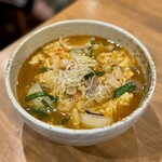 炭火焼肉ホルモンさわいし - 旨辛ユッケジャンラーメン