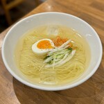 炭火焼肉ホルモンさわいし - 冷麺