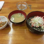 よっちゃん - ねぎとろ丼５８０円