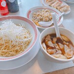 幸楽苑 - 料理写真:ざるラーメン熱盛りと半チャーハン