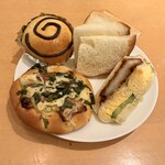 ブーランジェリ･エ･カフェ　オブジェ - 食べ放題1巡目♡マロンクリームのパン♡牛乳食♡カツサンド♡ネギ味噌ベーコン♡