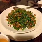 278317948 - 挽き肉とニラ炒め