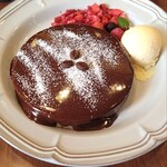 珈琲館 立川南口店 - とろける濃厚チョコソースのホットケーキ（1枚）