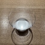 KHAO - 生ココナッツ。搾りたてで、グリーンカレー、プーパッポンカレーにも使ってます