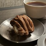 6 APARTMENT COFFEE - 