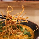 ハジカミ - 揚げた麺