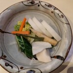 とん太 - お新香は何処のとんかつ屋にも負けない。