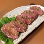 炭火焼肉＆ホルモン伝次 - 