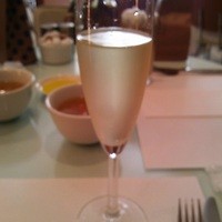 アン カフェ - ガンチア　ブリュット５５０円。