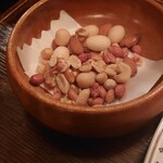 アンバーハウス - ナッツ