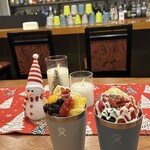 Lake Bowls - WHITEBERRYBOWL(右) DETOXBOWL(左)                 どちらも¥1500