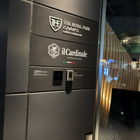 イル カルディナーレ 銀座コリドー店 - 入口は少しわかりづらいかも