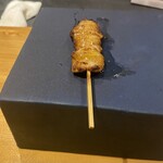 とり やまもと - 台の上は脂がたくさん　