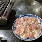 百万馬力 - ホルモン塩 550円
（以下税抜価格です）