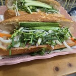 Banh Mi Huynh Hoa - 