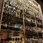 TOKYO Whisky Library - 