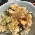 名物げそ天丼と自家製うどん お多福 - 