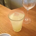 シュシュ ワインスタンド - 自家製リモンチェッロ