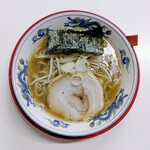 ラーメン内山 - しょうゆらーめん 500円