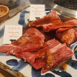 なんば黒毛和牛焼肉 霞 - 