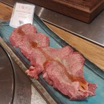 なんば黒毛和牛焼肉 霞 - 