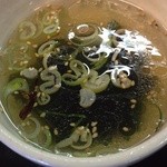濱塩らぁめん - 塩辛過ぎるスープ