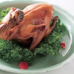 ・乳鳩の丸揚げ（1羽＝2名様分）