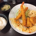 洋食 ツバキ亭 - 