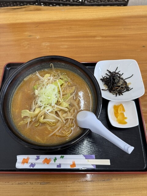 お食事処 いおり - 北森（食堂）の写真