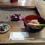 三澤屋 - 囲炉裏で高遠そば