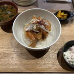 角煮丼専門店 カクトン - 