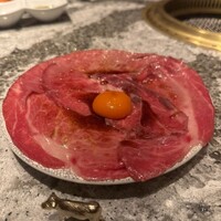 肉の匠 将泰庵  船橋本店 - 王者の炙りユッケ✨️