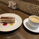 ラトリエ プリュ - ティラミスとコーヒー（2024年12月28日撮影）