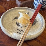 草喰 なかひがし - ❷お焦げ①をつけていただきます。