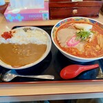 らーめん きちりん - カレーセットの辛味噌(大盛)をば…。