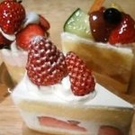 レピス・ドゥ・ラビ - 【苺のショートケーキ(368円)】＆その他