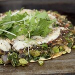 お好み焼き ふじや - ネギの甘みと、すじ肉のいい香りが存分に楽しめる
      
      マヨネーズのコクがこれまた会うのですദ്ദി˙◡･)