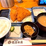 丸冨水産 - 