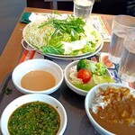 しゃぶ葉 - 野菜もカレーも食べ放題！
