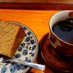 栄夏 - コーヒー、糠のシフォンケーキ