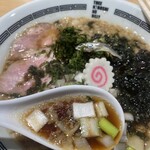 煮干しのビリー - スープ