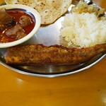 インディアン・レストラン　ロタ - 魚のフライ